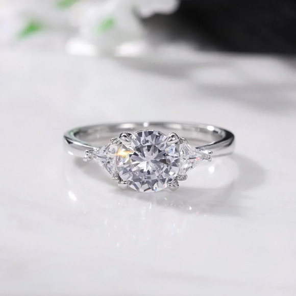 🔥OVAL CUT SILVER SOLITAIRE PROMISE WEDDING ENGAGEMENT RINGS, K762 - Picture 5 of 7